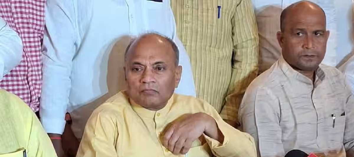 बिहार : आरसीपी सिंह की आप सब की आवाज बन पाएगी लोगों की आवाज या सिर्फ करेगी अन्य पार्टियों का नुकसान?